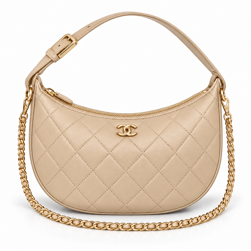 Chanel CLUTCH WITH CHAIN