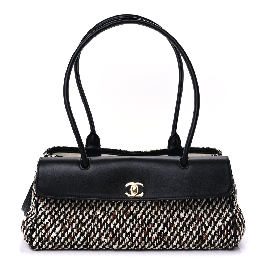 Tweed Calfskin Urban Essentials  Shopping Bag Black